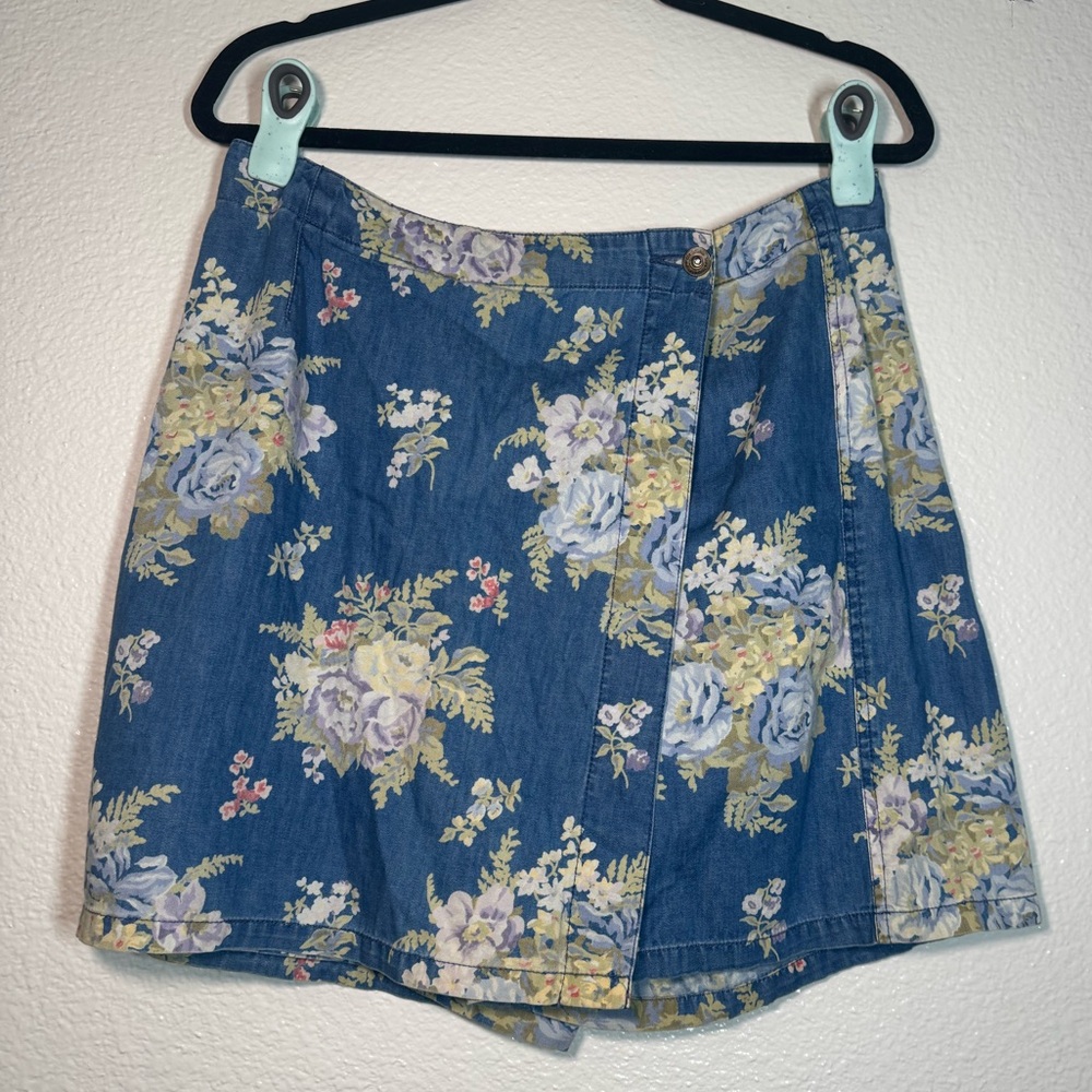 Liz Claiborne Blue Denim Skort with Pastel Floral Print
